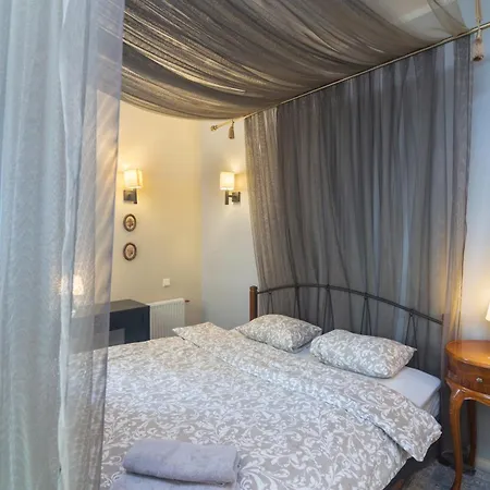 Sunny 1-bedroom Bright And Cozy Apartment Riga